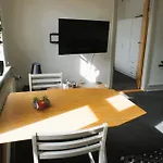 Id069 Englandsgade 13, 1th 에스비에르