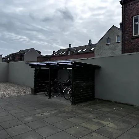 Id069 Englandsgade 13, 1th 에스비에르